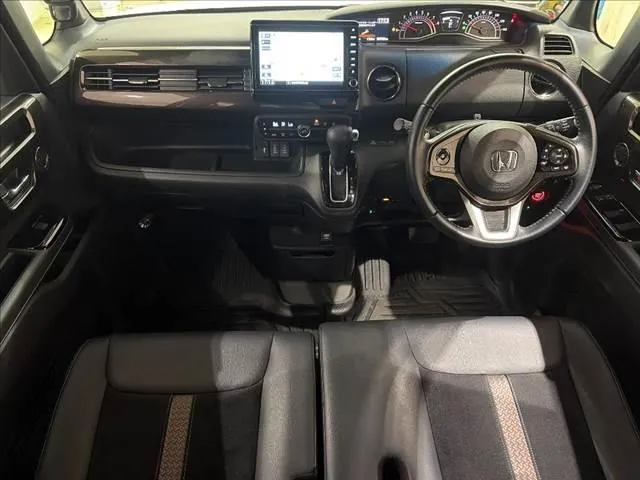 Honda N-Box 2019 photo 3