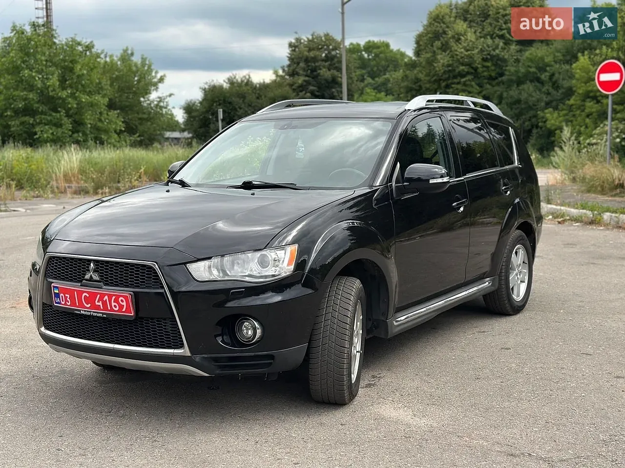 Mitsubishi Outlander 2011 photo 3