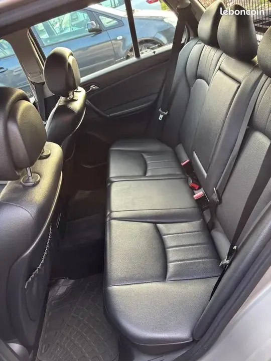 Mercedes-Benz C200 2005 photo 3