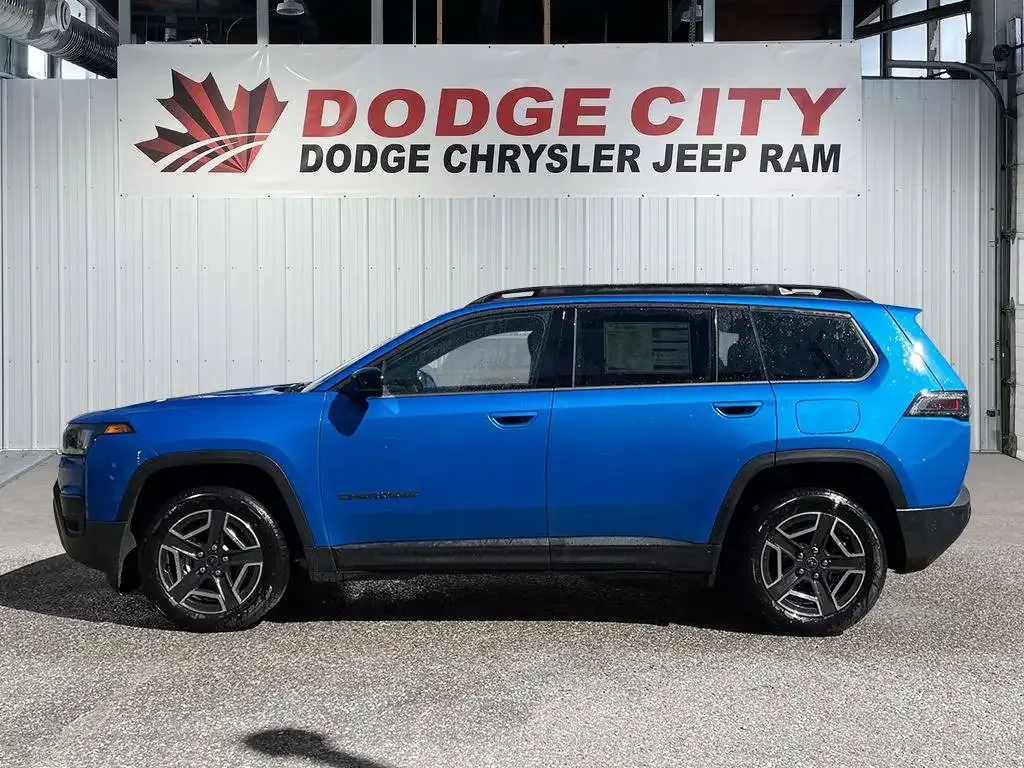 Jeep Cherokee 2026 photo 2