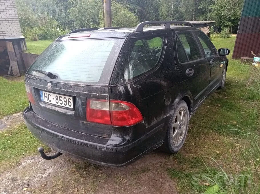 Saab 9-5 2004 photo 2