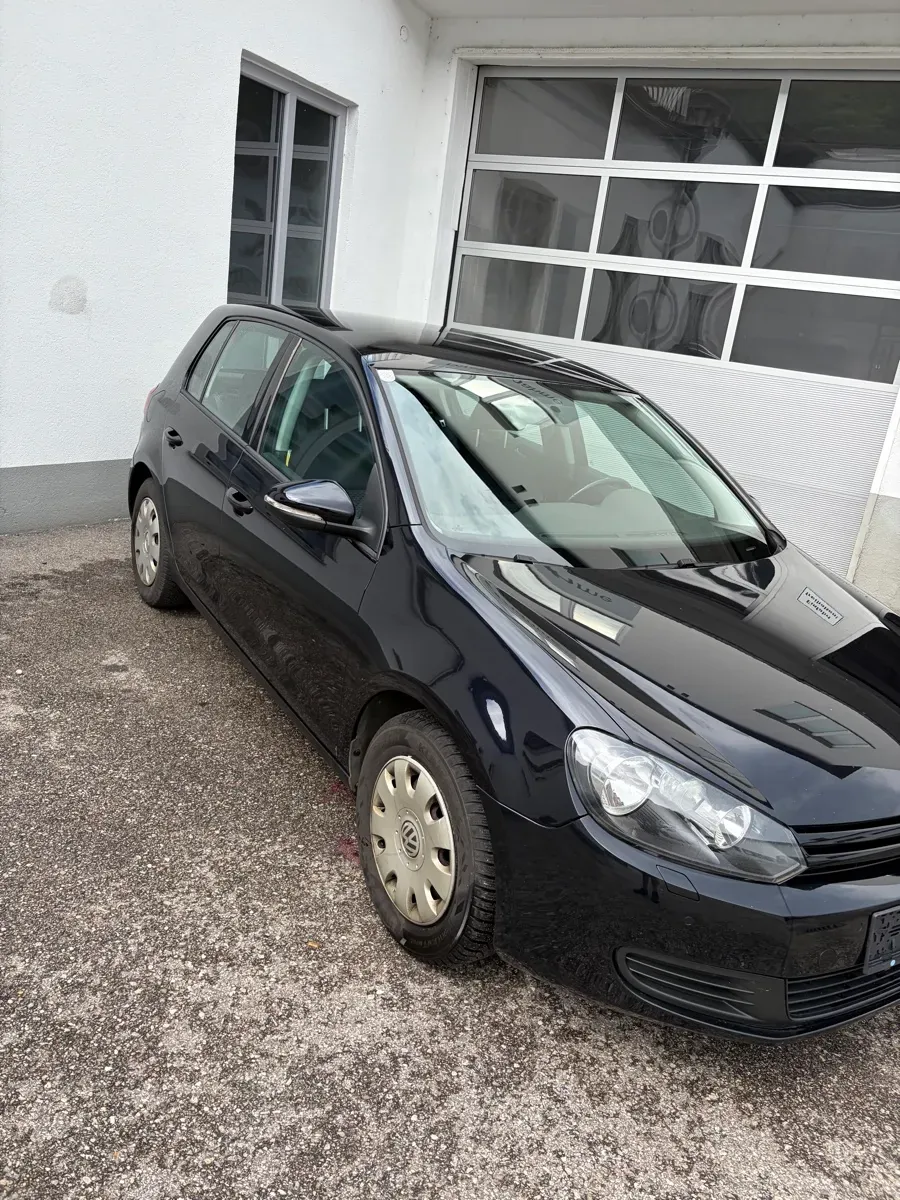 Volkswagen Golf 2011 photo 3