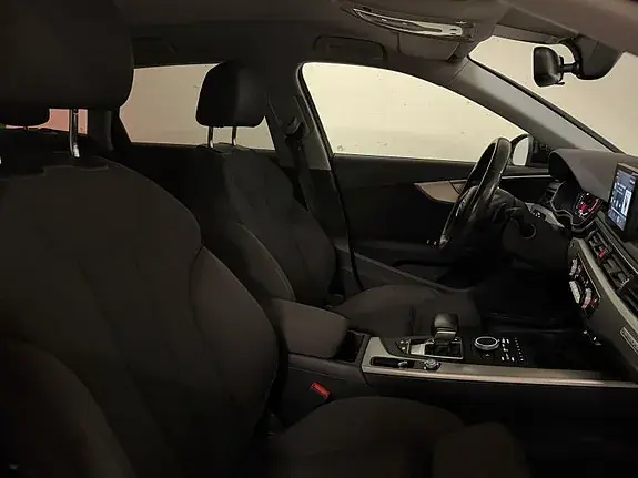 Audi A4 2016 photo 5