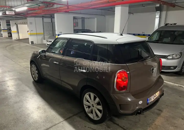 Mini Countryman 2010 photo 3