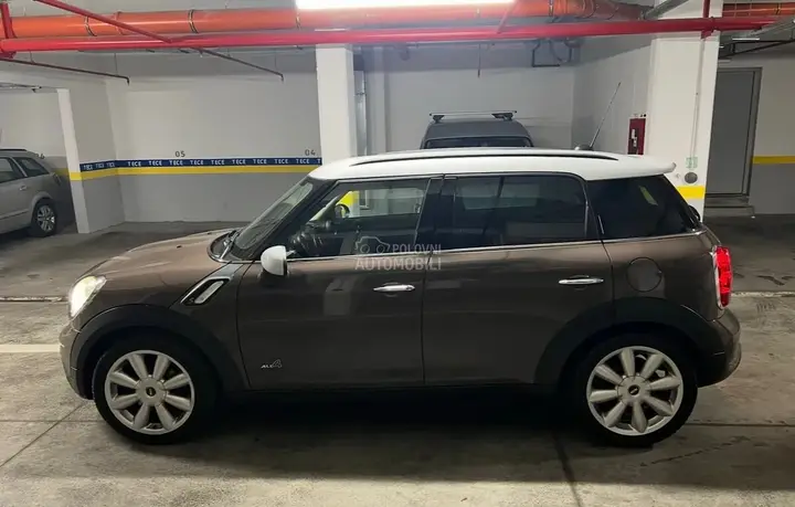 Mini Countryman 2010 photo 2