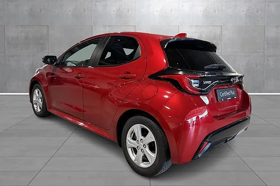 Toyota Yaris 2024 photo 3