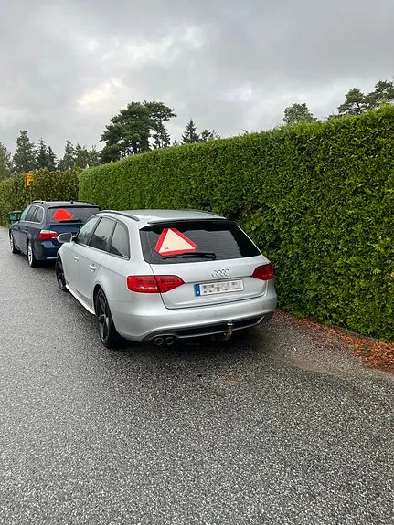 Audi A4 2009 photo 3