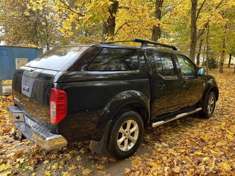 Nissan Navara 2011 photo 3