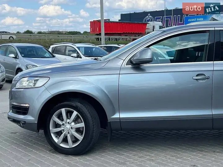 Audi Q7 2007 photo 3