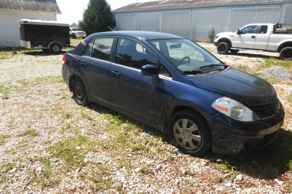 Nissan Versa 2007 photo 4