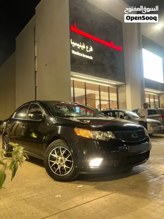 Kia Forte 2011 photo 2
