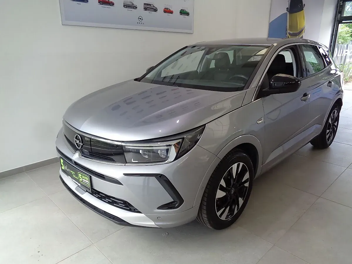 Opel Grandland 2023 photo 2