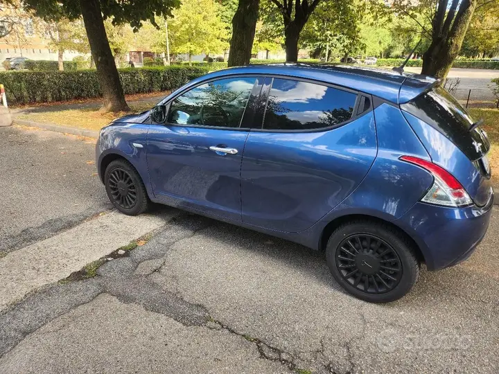 Lancia Ypsilon 2022 photo 3