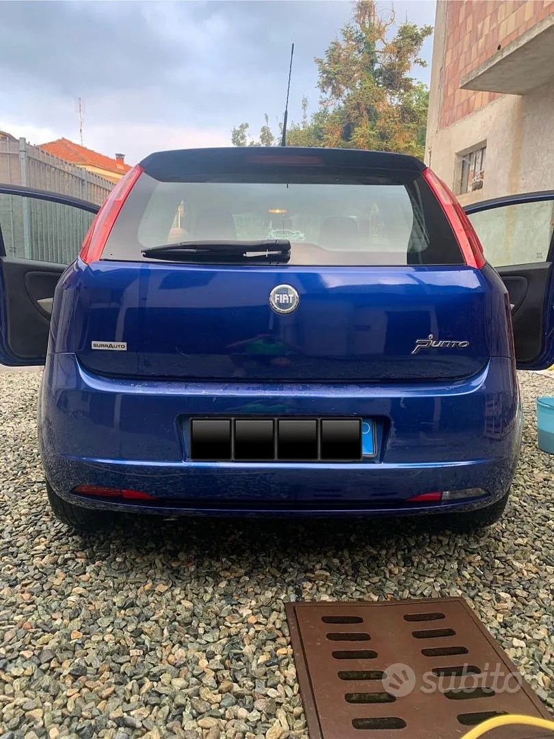 Fiat Grande Punto 2006 photo 4