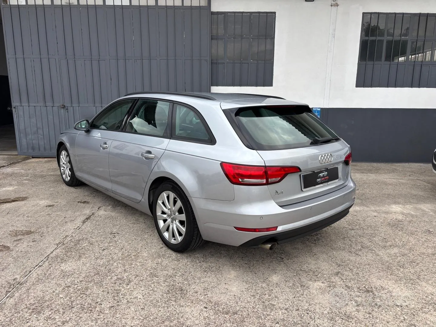 Audi A4 2016 photo 5