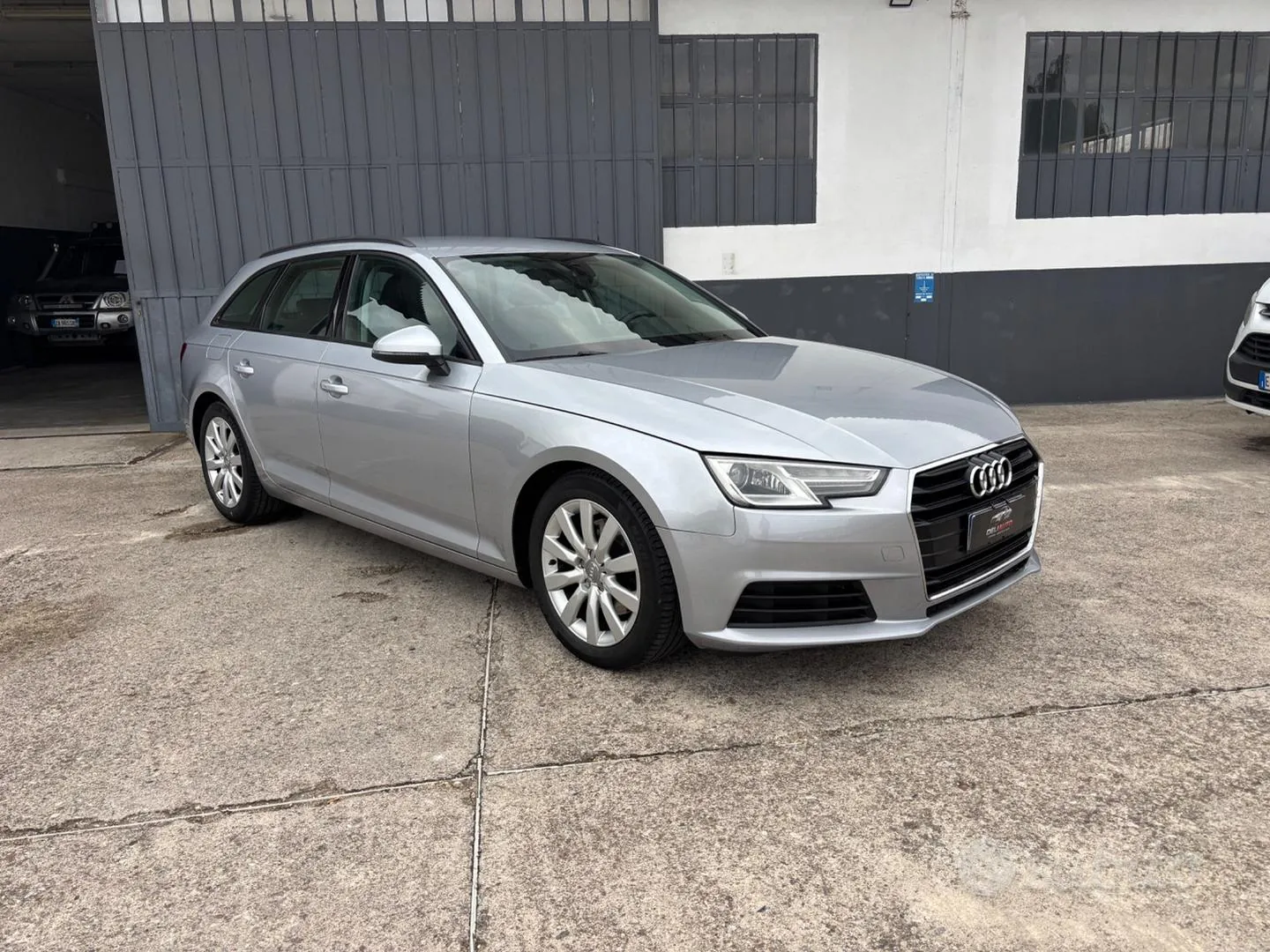 Audi A4 2016 photo 2