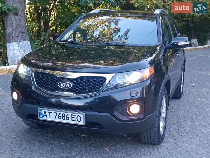 Kia Sorento 2011 photo 2