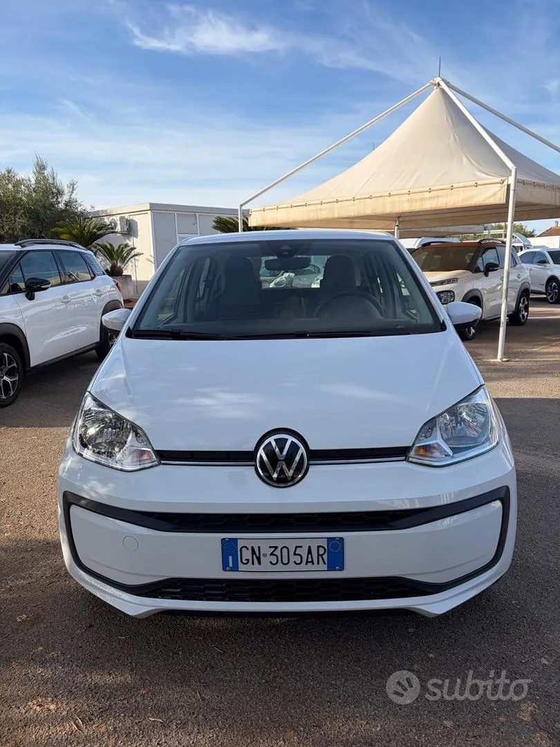Volkswagen Up 2023 photo 2
