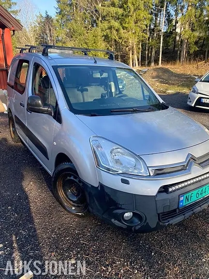 Citroen Berlingo 2013 photo 2