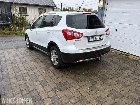 Suzuki Sx4 S-Cross 2013 photo 3