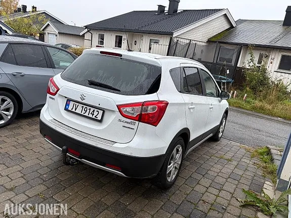 Suzuki Sx4 S-Cross 2013 photo 5