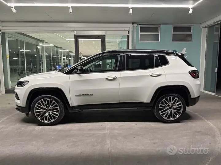 Jeep Compass 2025 photo 2