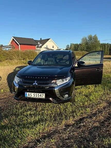Mitsubishi Outlander 2018 photo 3