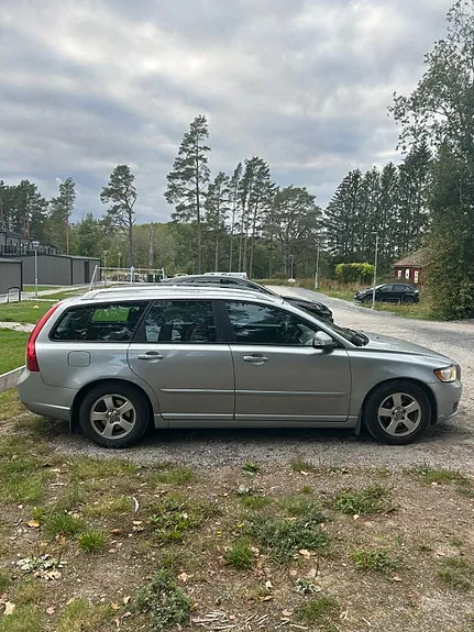 Volvo V50 2012 photo 3