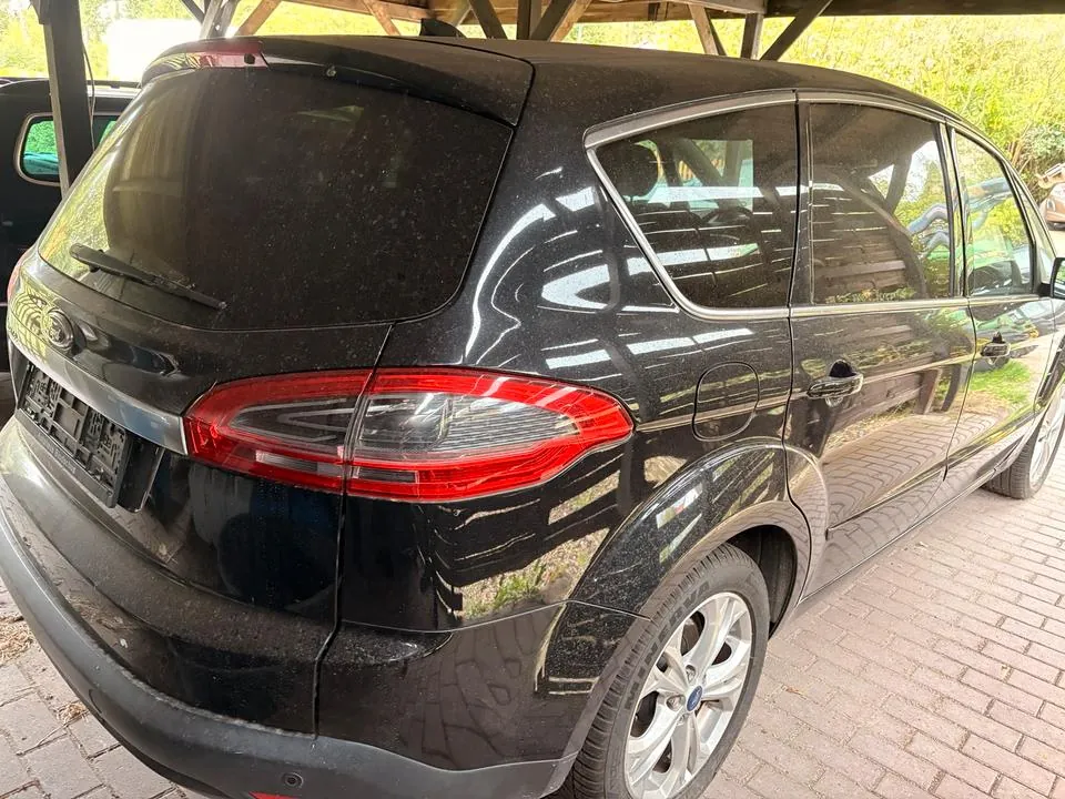 Ford S-Max