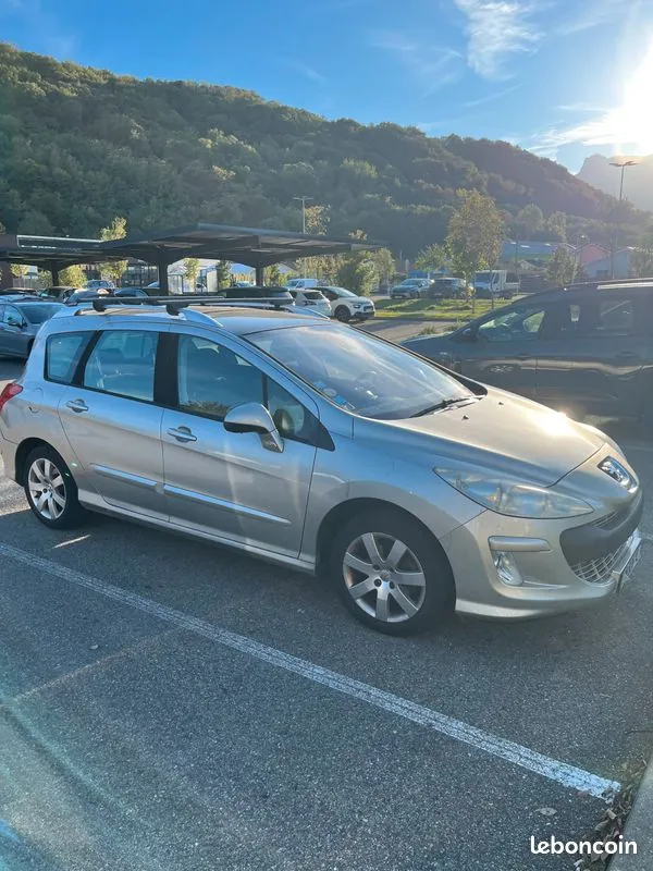 Peugeot 308 2009 photo 2