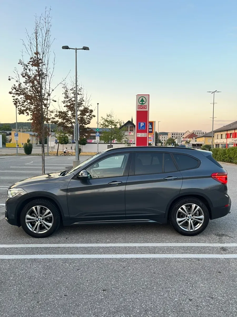 BMW X1 2018 photo 2