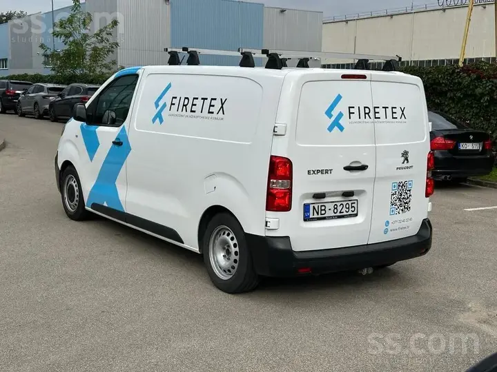 Peugeot Expert 2021 photo 4