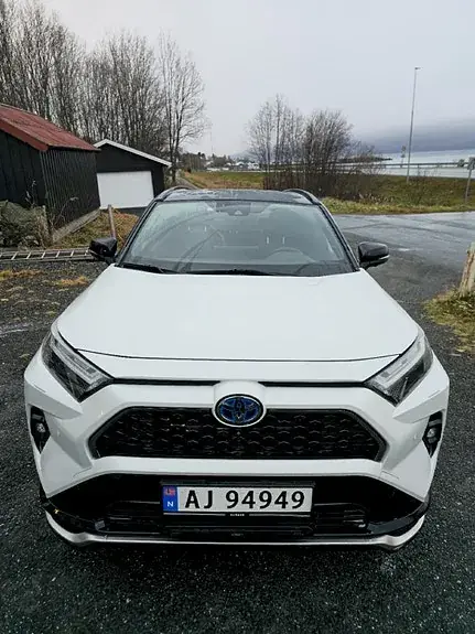 Toyota Rav4 2023 photo 2