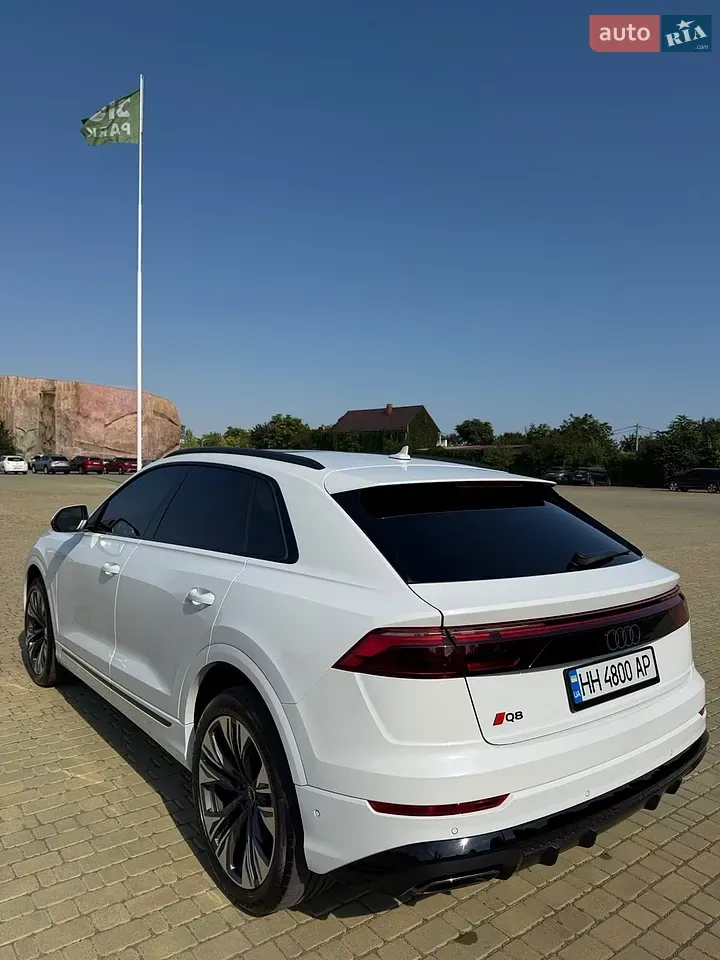 Audi Q8 2024 photo 5