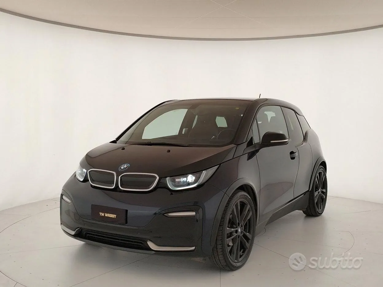 BMW I3