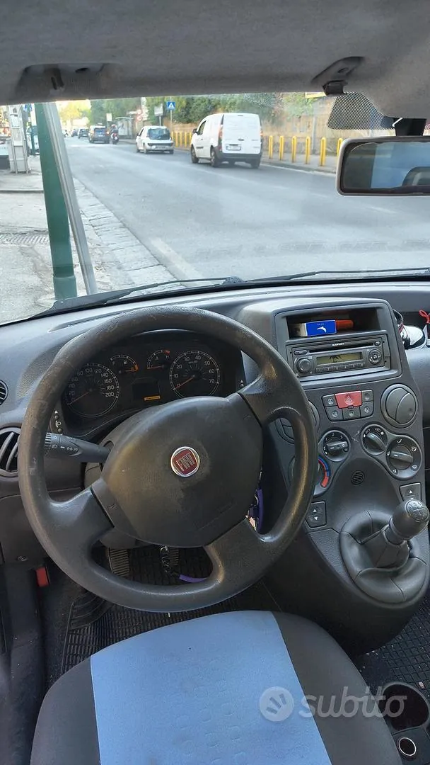Fiat Panda 2010 photo 3