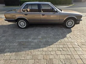 BMW 325