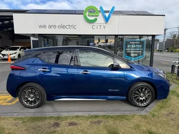 Nissan Leaf 2022 photo 3