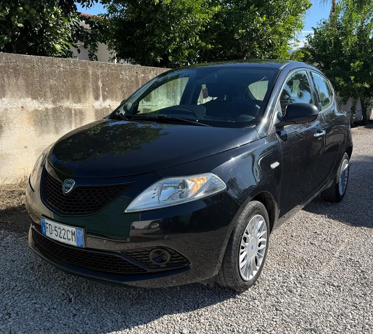 Lancia Ypsilon