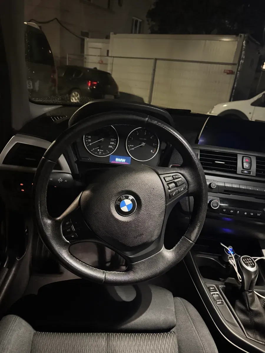 BMW 1 Series 2013 photo 3