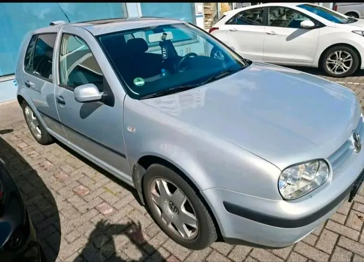 Volkswagen Golf 4