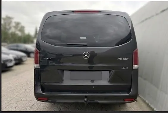 Mercedes-Benz Vito 2026 photo 4
