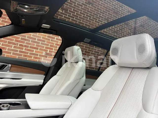 Cadillac Vistiq 2026 photo 5