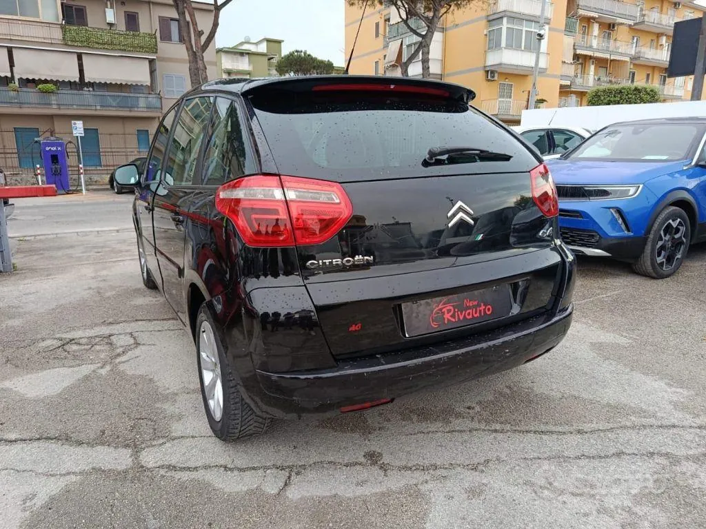 Citroen C4 Picasso 2010 photo 5