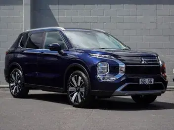 Mitsubishi Outlander 2026 photo 2