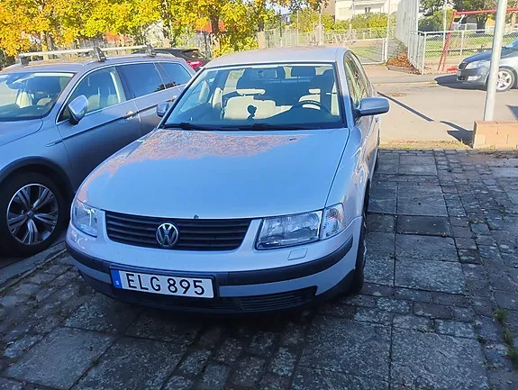 Volkswagen Passat 1998 photo 3