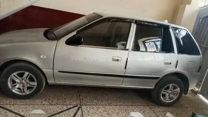 Suzuki Cultus