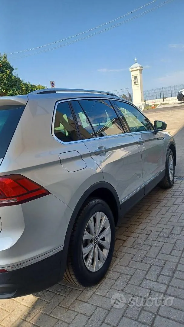 Volkswagen Tiguan 2022 photo 3