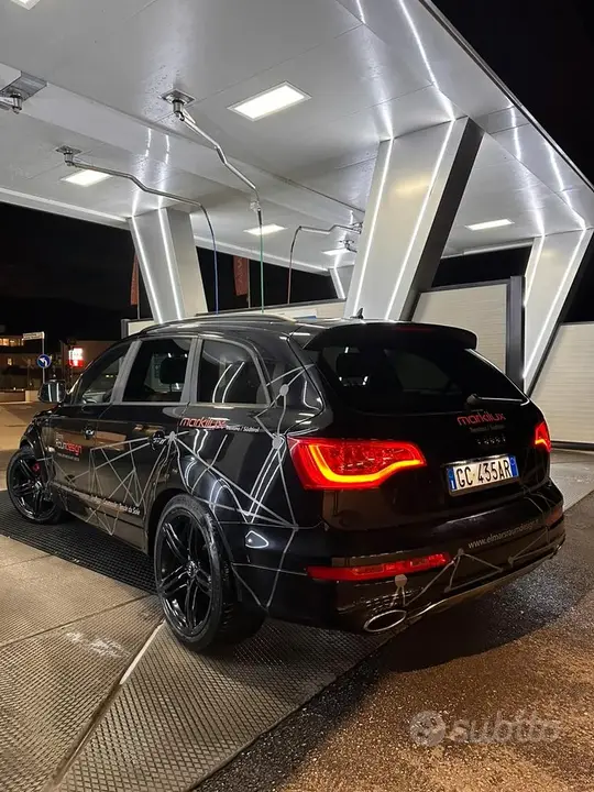 Audi Q7 2021 photo 2
