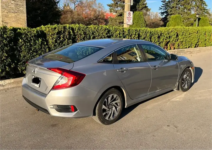 Honda Civic 2016 photo 3